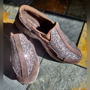 Easy Spirit Women's Traveltime625 Glitter Sneaker Mule Slip On Size 9